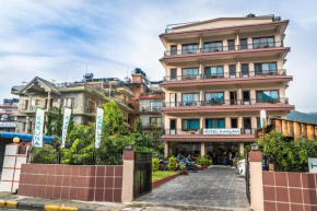 Отель Hotel Karuna  Покхара